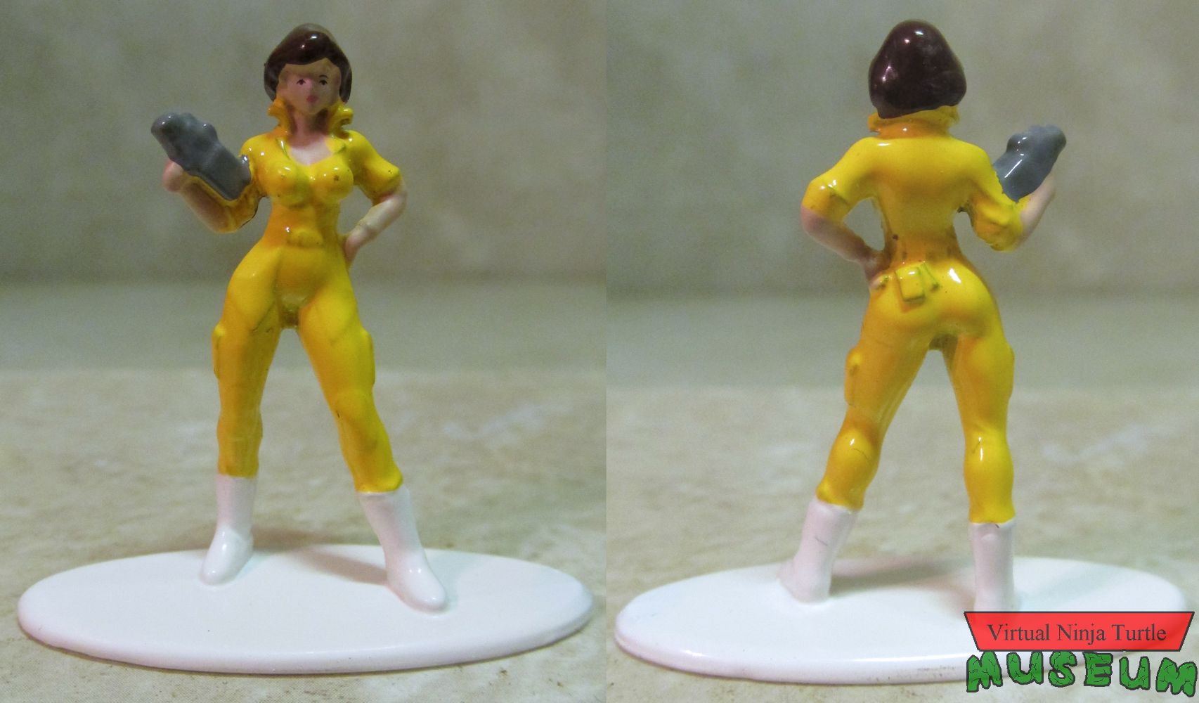 April O'Neil front and back