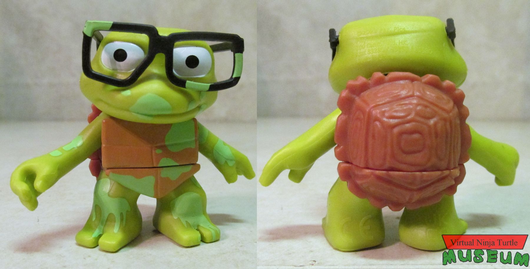 Turtle Tot Donatello front and back